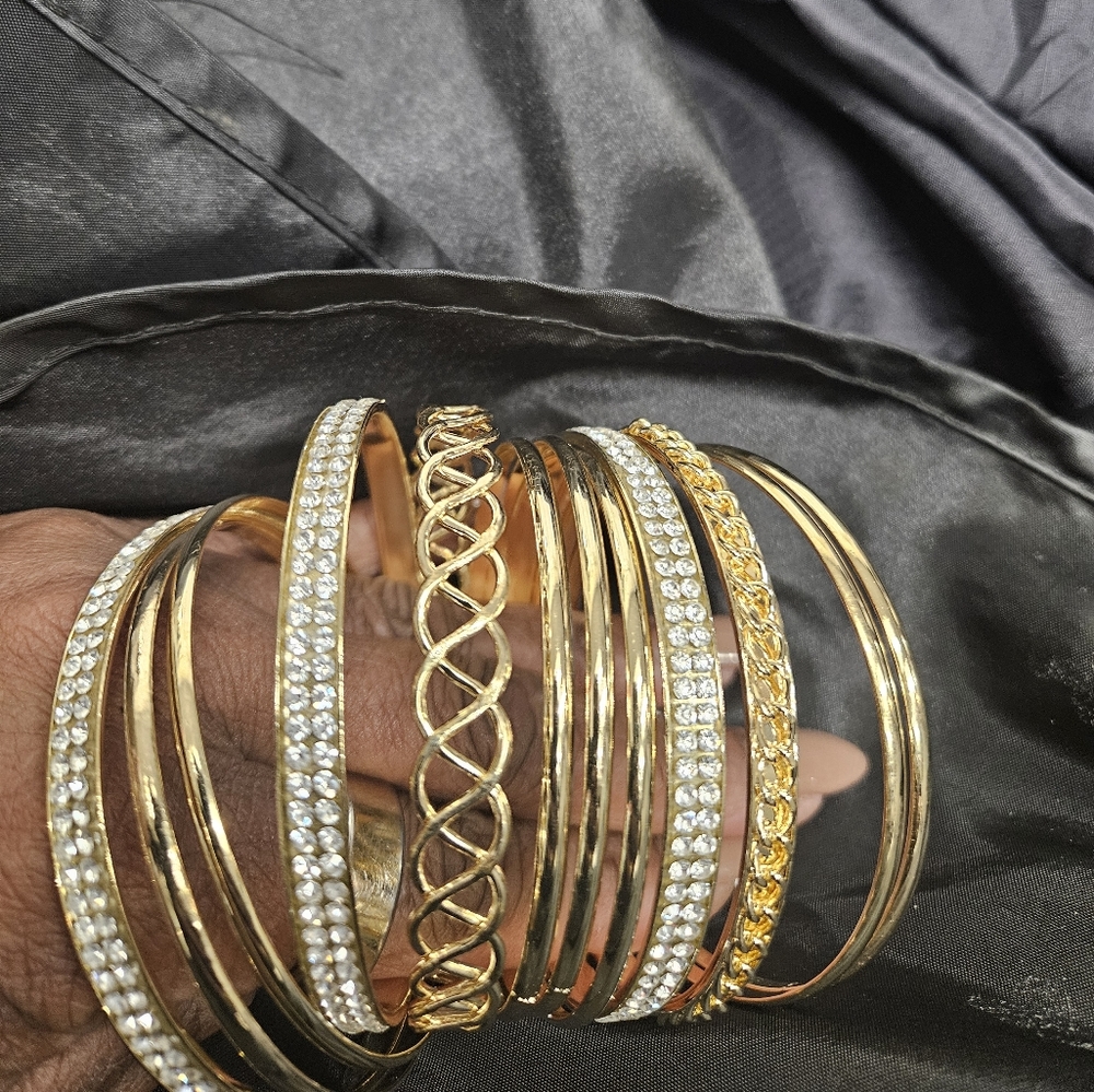 Bracelet